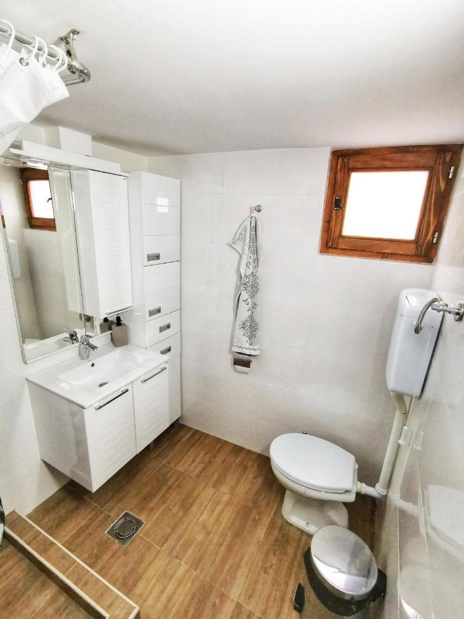 Villa Balconlux - Zavojsko jezero, Pirot Extérieur photo